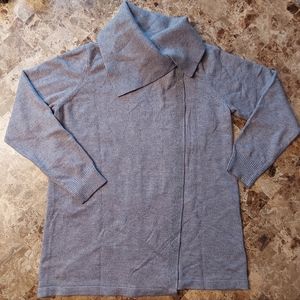 Cleo Petites gray sweater, NWT, Size Large